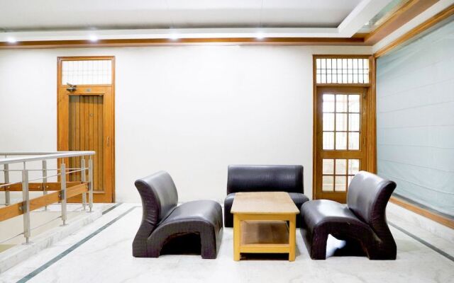 Treebo Star Guest House