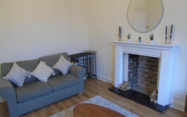 Snug - Tearlag Apartment