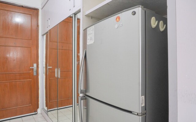 Simple And Comfy 1Br Permata Eksekutif Apartment