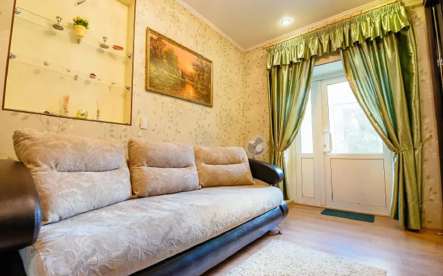 Апартаменты на проспекте Октябрьский 136