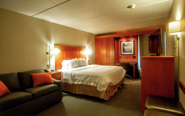 Hampton Inn Wheeling