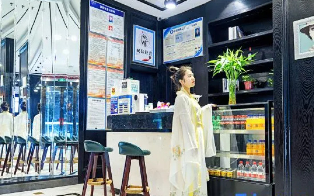 Xana Hotelle (only Henan film Town store in Zhengzhou)