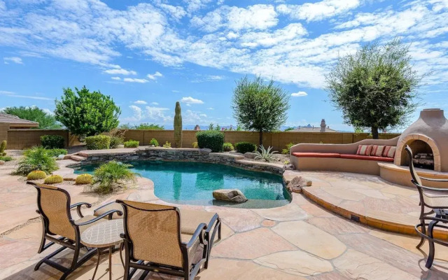 Casa Highland 3 Bedroom Home by RedAwning