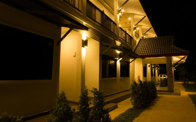 The Rise Resort