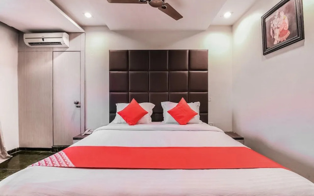 AR Grand Hotel