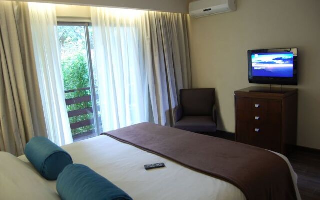 Careyes Aparts & Spa