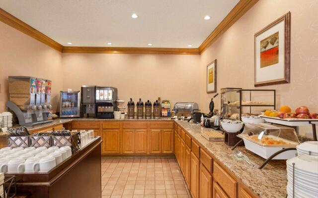 Country Inn & Suites by Radisson, Biloxi-Ocean Springs, MS