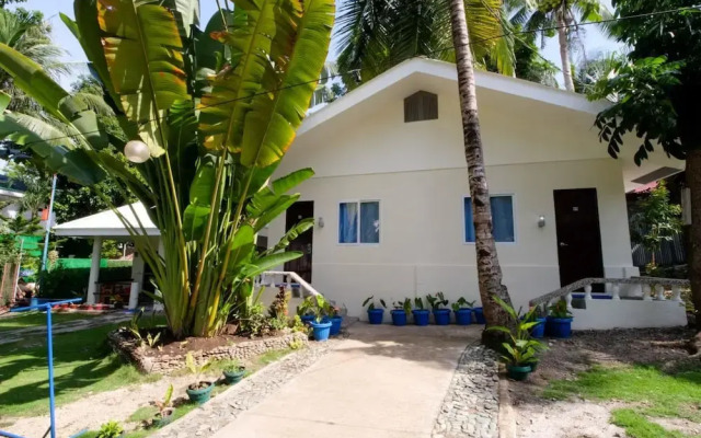 ZEN Rooms Pescadores Seaview Cebu