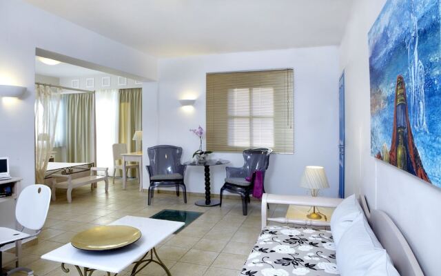 Mitos Suites Luxury Hotel In Naxos