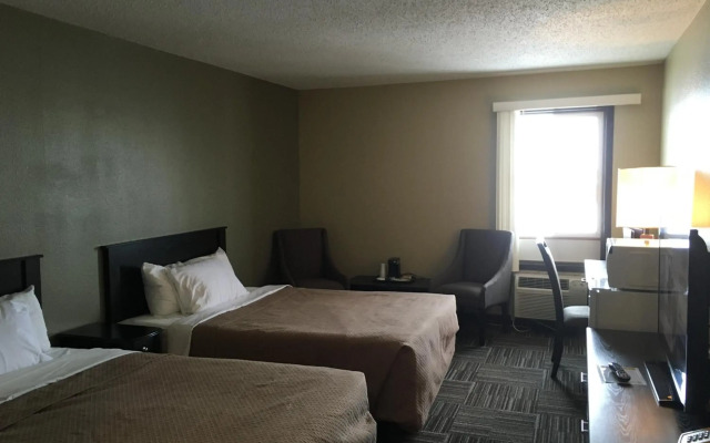 Sunlac Inn Devils Lake