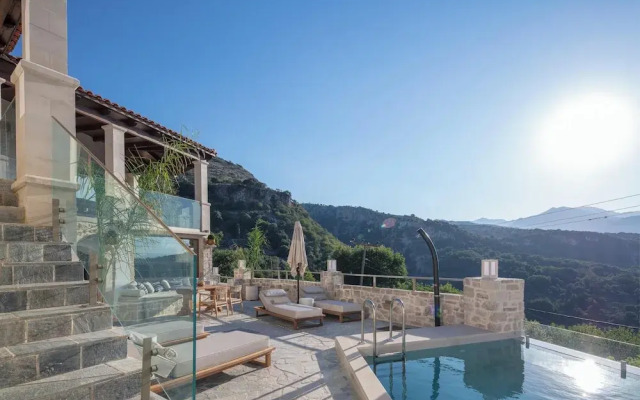 Moundros Luxury Villa & Spa