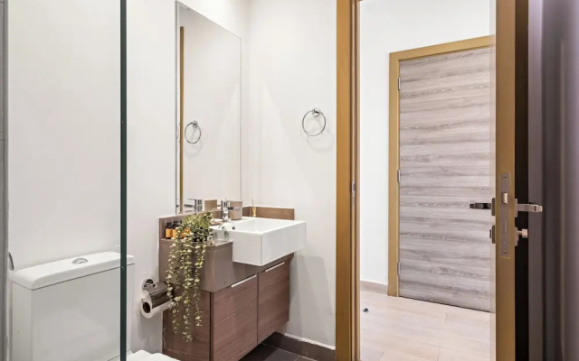 Silkhaus Bloom Towers B