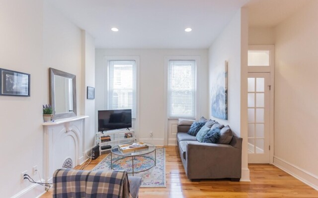 2342 Catharine