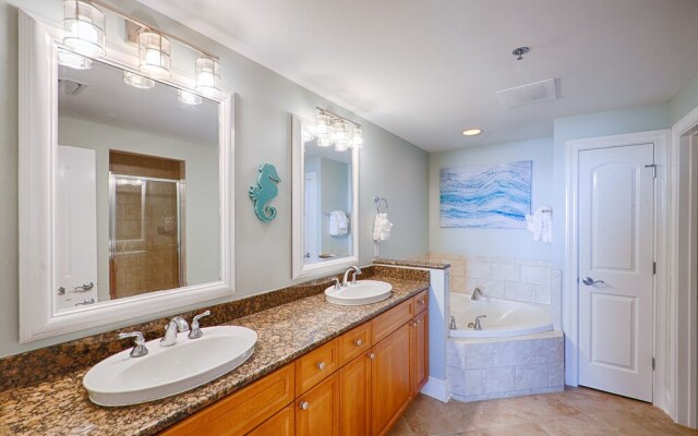 Azure 218 4 Bedroom Condo