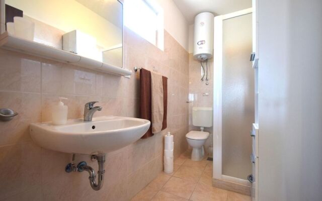 Apartment Buza