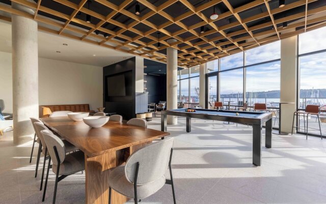 Marina Square Suites