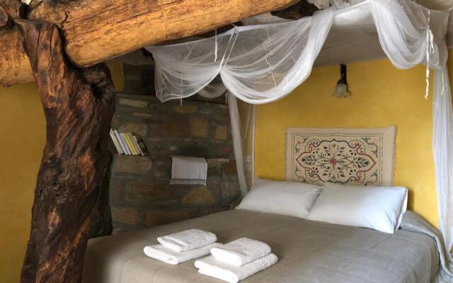 Garden House - Lovely Stone Built House with Panoramic View