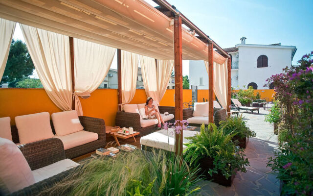 Marin Hotel