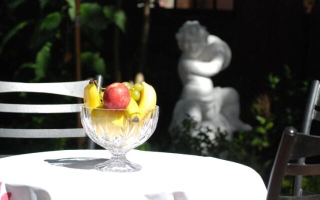 Simonsberg Guest House