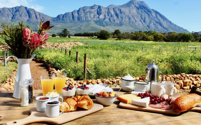 Duikersdrift Winelands Country Escape