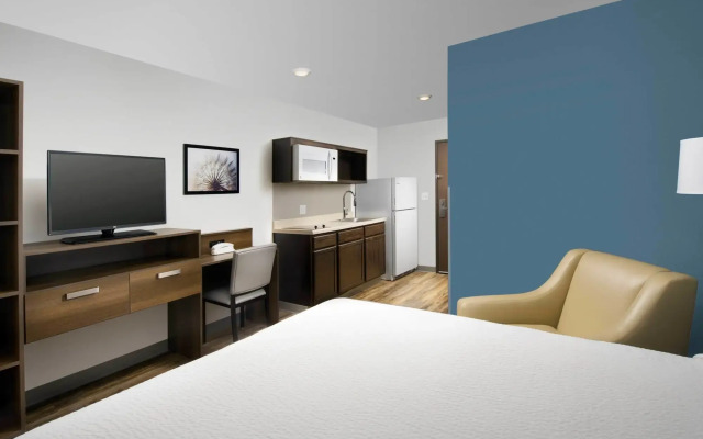 WoodSpring Suites Broken Arrow