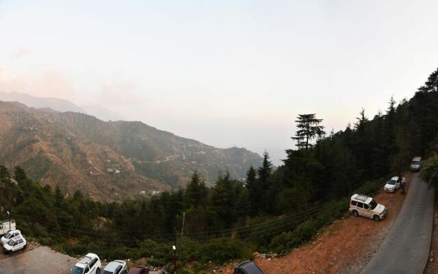 Hotel Varuni Mcleodganj