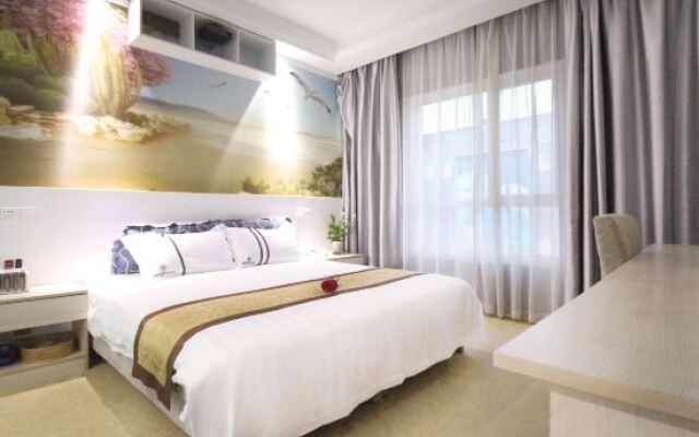 Sucheng Chain Hotel (Huangmei Zhongbai Warehouse)