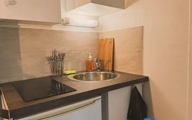 Stylish Studio near Bastille