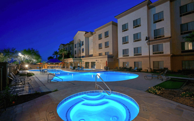 DoubleTree by Hilton Phoenix - Gilbert