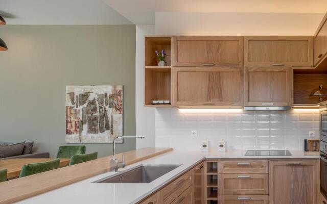 Aloni Villa, an Awe-Inspiring Retreat, By ThinkVilla