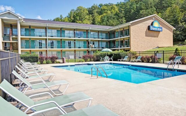 Days Inn Jellico - Tennessee State Line