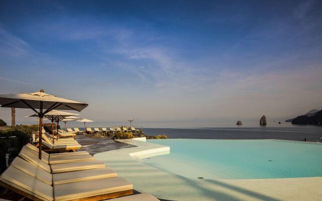 Therasia Resort Sea & Spa - The Leading Hotels of the World