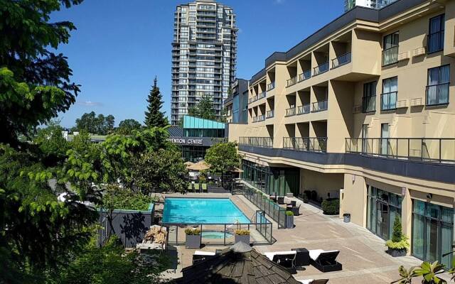 Executive Suites Hotel Metro Vancouver