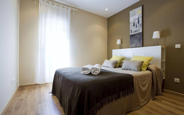 Apartamentos APR Numancia