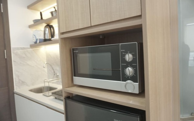 Good And Homey Studio At Pacific Garden Alam Sutera Apartment