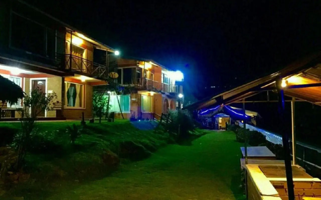 De Rock Jungle Living Resort