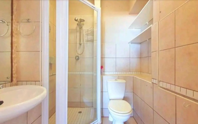 Beachside 3 bed apartment with stunning seaviews