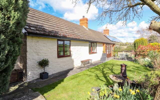 Castle View Cottage