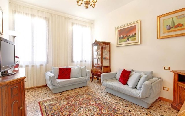 Grimaldi Apartments - Terrazza