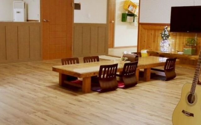 Gong Chun Po Olle Guesthouse