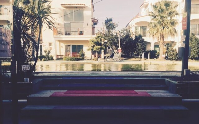 Sanbangsan Hot Spa Guesthouse - Hostel