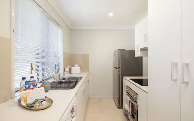 Smart Suites Self Check-in Apartments - 20 Darnley