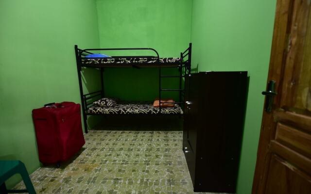 Dazhong Backpackers Hostel