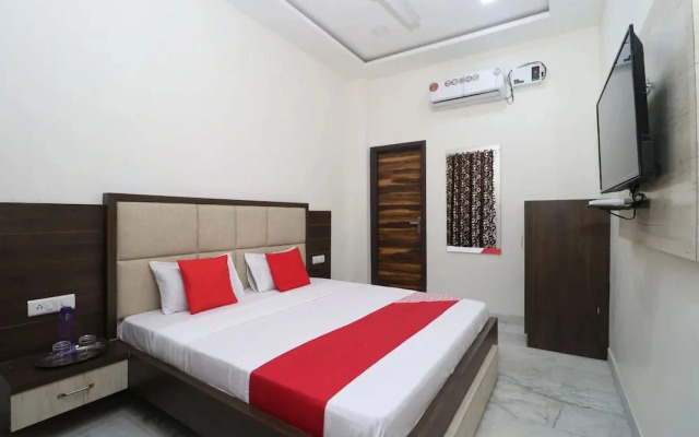 Hotel Indigo by OYO Rooms