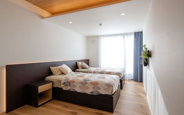 Onna Beach Square -恩納ビーチスクエア-