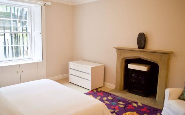 1 Bedroom Stockbridge Flat Sleeps 6