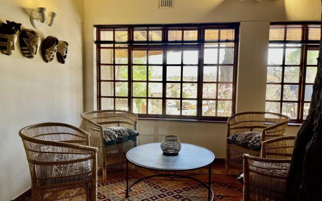 MILIMA Big 5 Safari Lodge