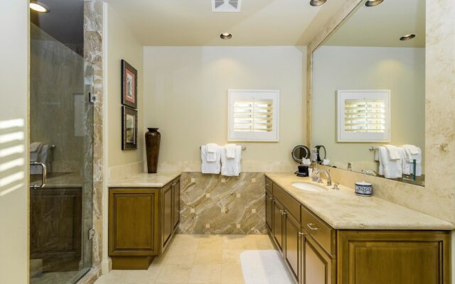 Rat Pack Retreat - Four Bedroom Home