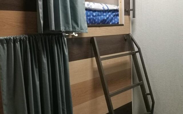 Green Cat Capsule Hostel