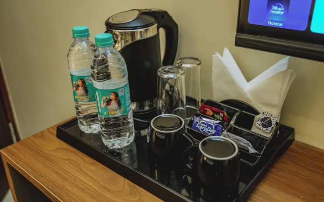 Merry Inn Luxe Suites Near KIAL